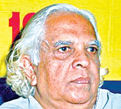 1 smg Hama Nayak