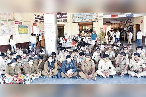 11122020 Raichur KSRTC Worker protest