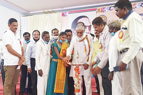 13122020 Sindhanoor pratibha puraskara