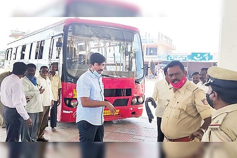 141220 Tinthani to Gabbur KSRTC Escort