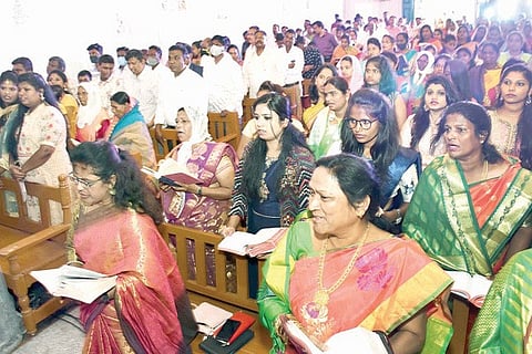 251220 Raichur Christmas Mass Prayer