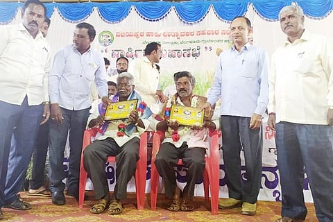 8-vij-3a-mpcs-sarv sadasyara sabhe