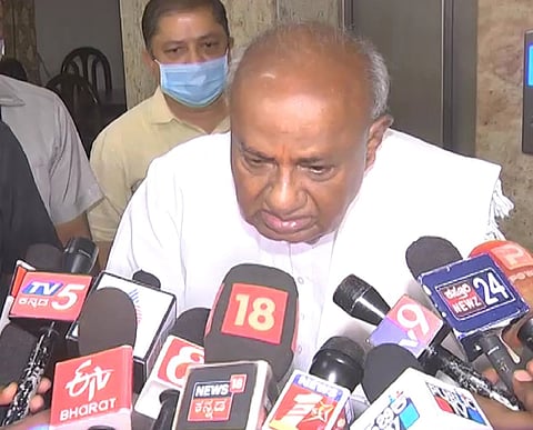 H.D. DEVEGOWDA- press meet (3)