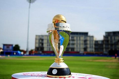 Womens-ODI-WC-Trophy web