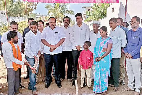 15 GAJENDRAGAD 1