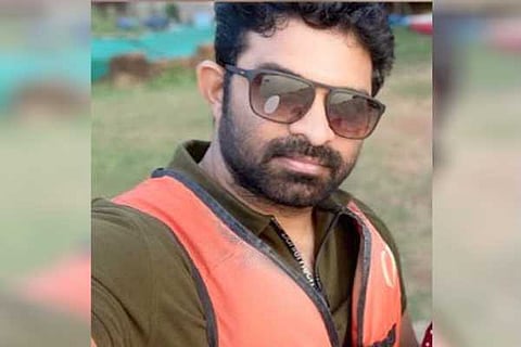 F IR against KAS officer