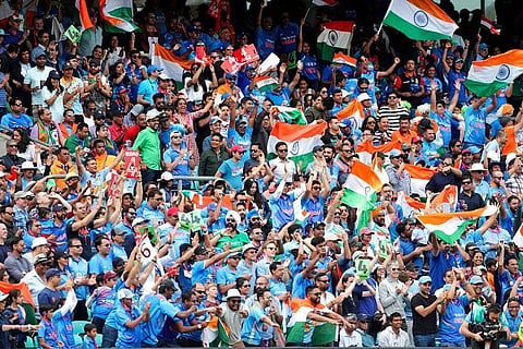 cricket fans web1
