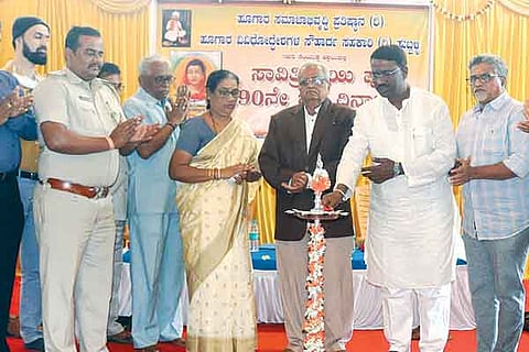 h3-Savitribai Pule 1