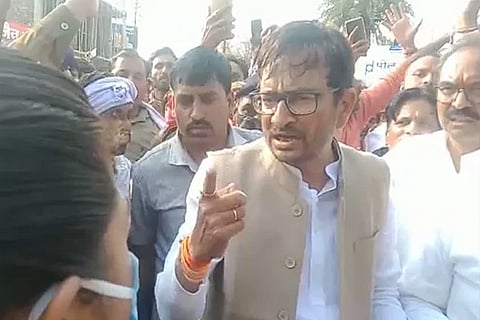 mla