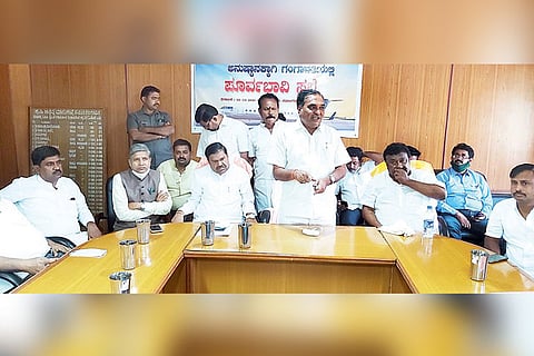 26022021 GANGAVATI MLA MEETING