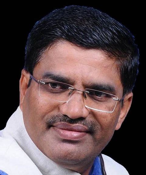 Dr.G M Ganesh