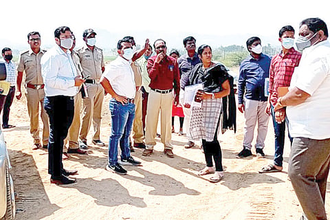 Gangavati DC Visit Stone Mining