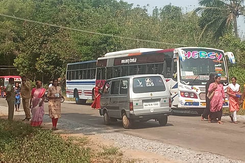 bus