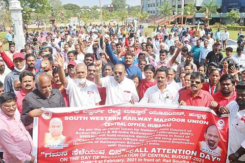 h1-Railway Protest