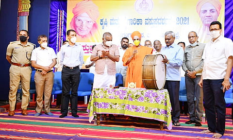01TMK_Siddagange_jatre3