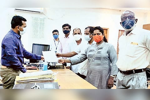 22032021 Koppal Railway Gate Struggle Committee convenors