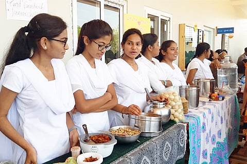 23032021 koppal Fast food programe