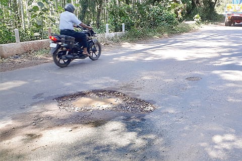 Kabaka kadambu road