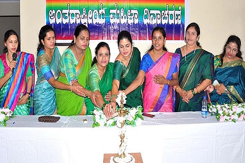 Mahila dina