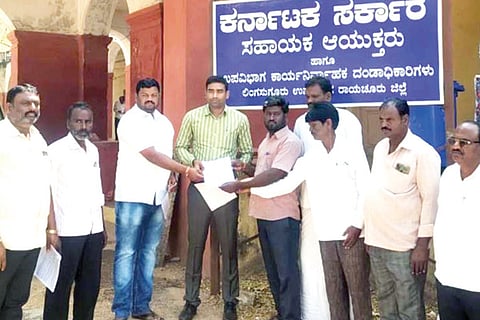 Niralakeri Villagers Appeal