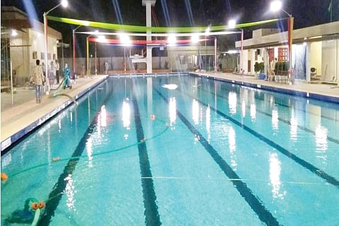 Swimming pool alosius