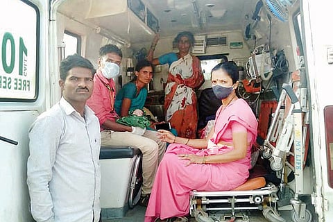 11042021 Kottur ambulance child birth