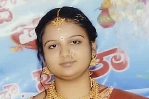 6HNL2-Shweta