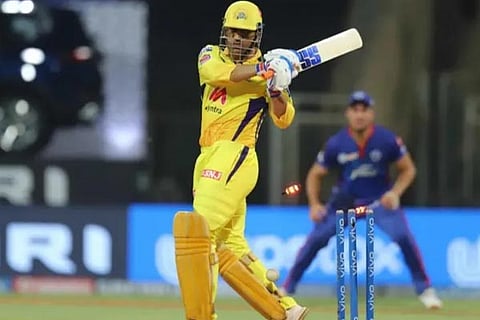 Dhoni Duck out