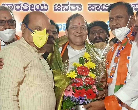 prakash khandre serpade