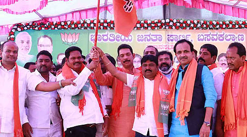 ravi gayakwad