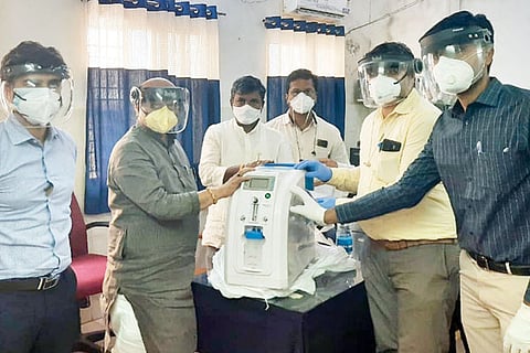 13 SGN (GR) 01 Bommi