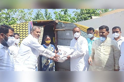 31052021 Kustagi MLA Food Kit distribute
