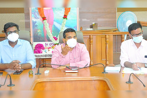 Covid Progress Review Meeting Koppal