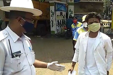 Dr