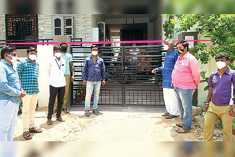 Tavaragera Pink ribbon to House