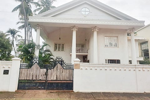 10KWR1-Pakistani Lady House in bhatkal
