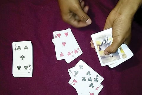 16 CARDS PHOTO