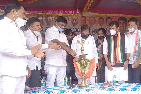 28 kunigal 1