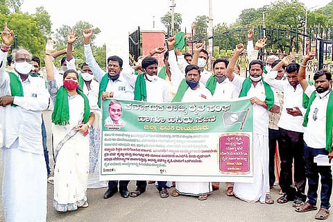 Raichur Farmers Protest