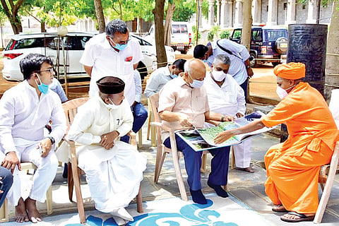 SR Patil Visit Koppal Gavi math