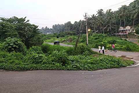 bus stand