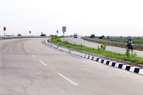 h24-Ring Road (7)