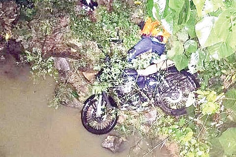 11 YLP 01 (Bike)
