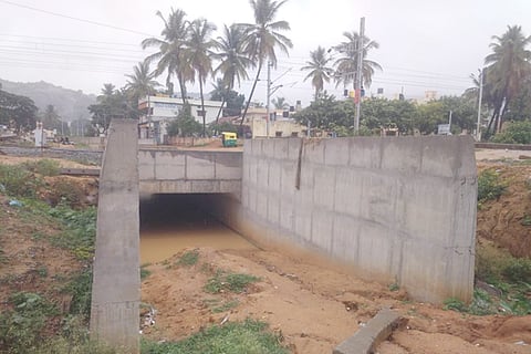 13Tmk_Railway_Bridge_Mutt_01