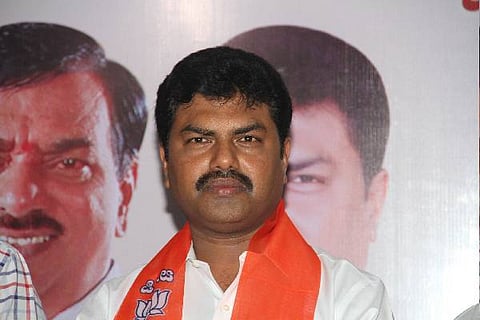 B y Raghavendra (1)