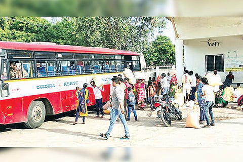 Jalahalli Labours Migration to Cities