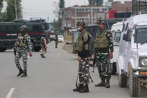 Pak Commander