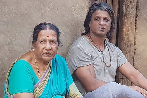 duniya vijay mother