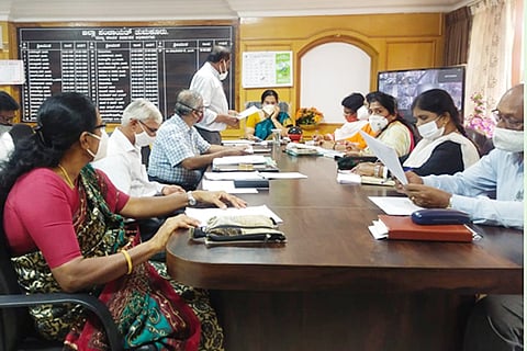 16TMK_CEO_Meeting