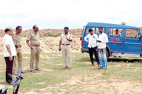 30082021 Kottur Lake clearing